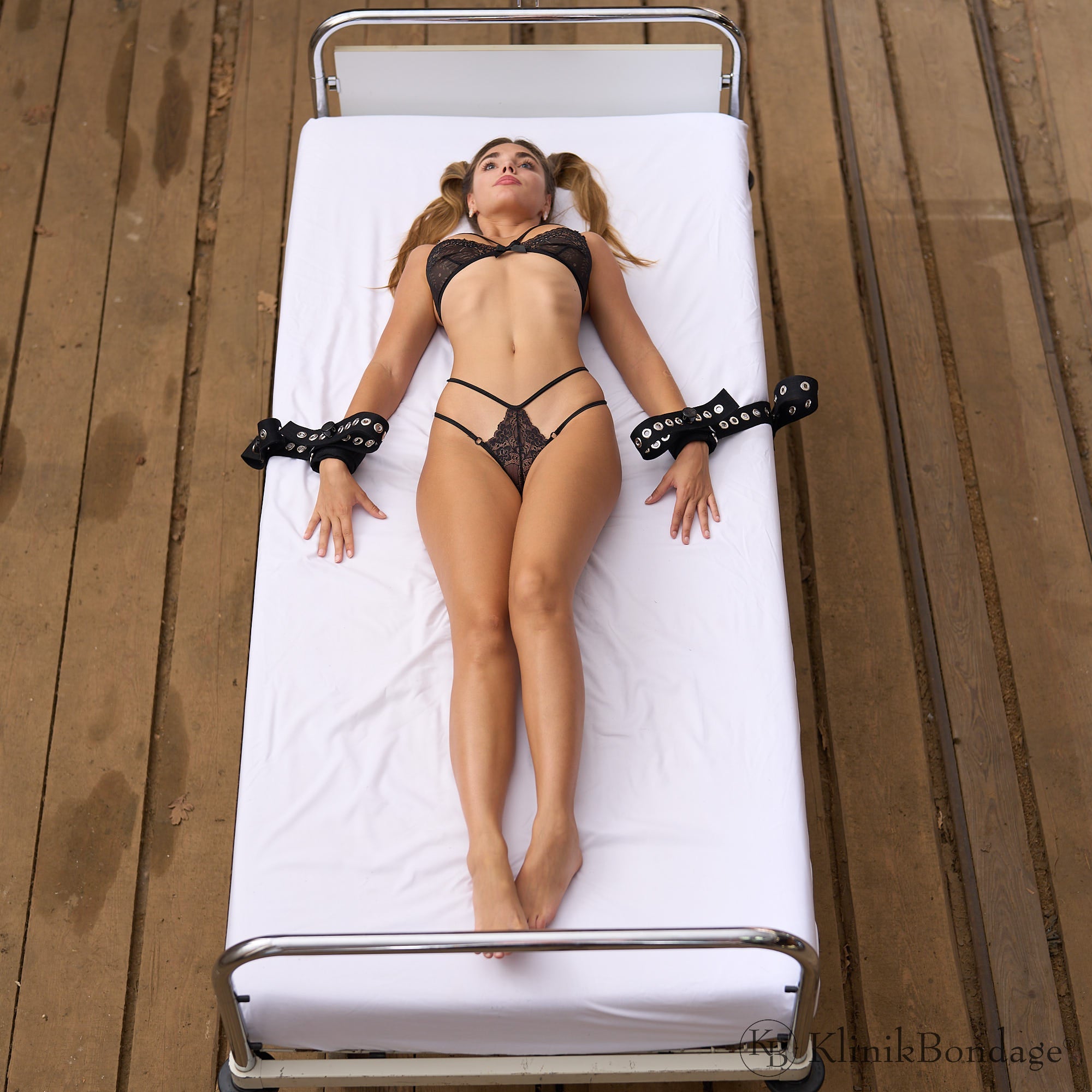 Handcuffs Bondage Set 2pcs Black